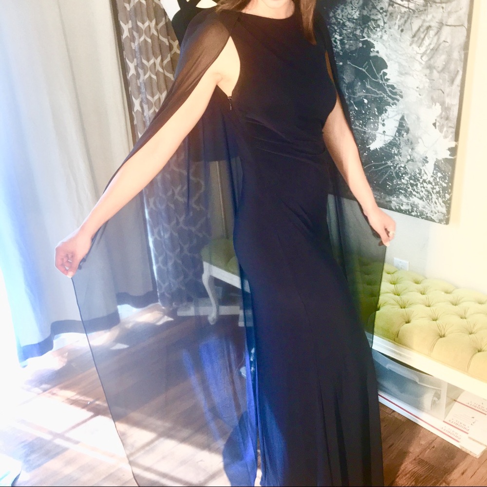 ❎SOLD❎ RALPH LAUREN Floor Caped Navy Evening Gown - Picture 4 of 8